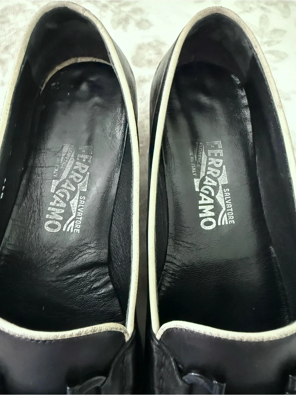 Salvatore Ferragamo classic salvatore
